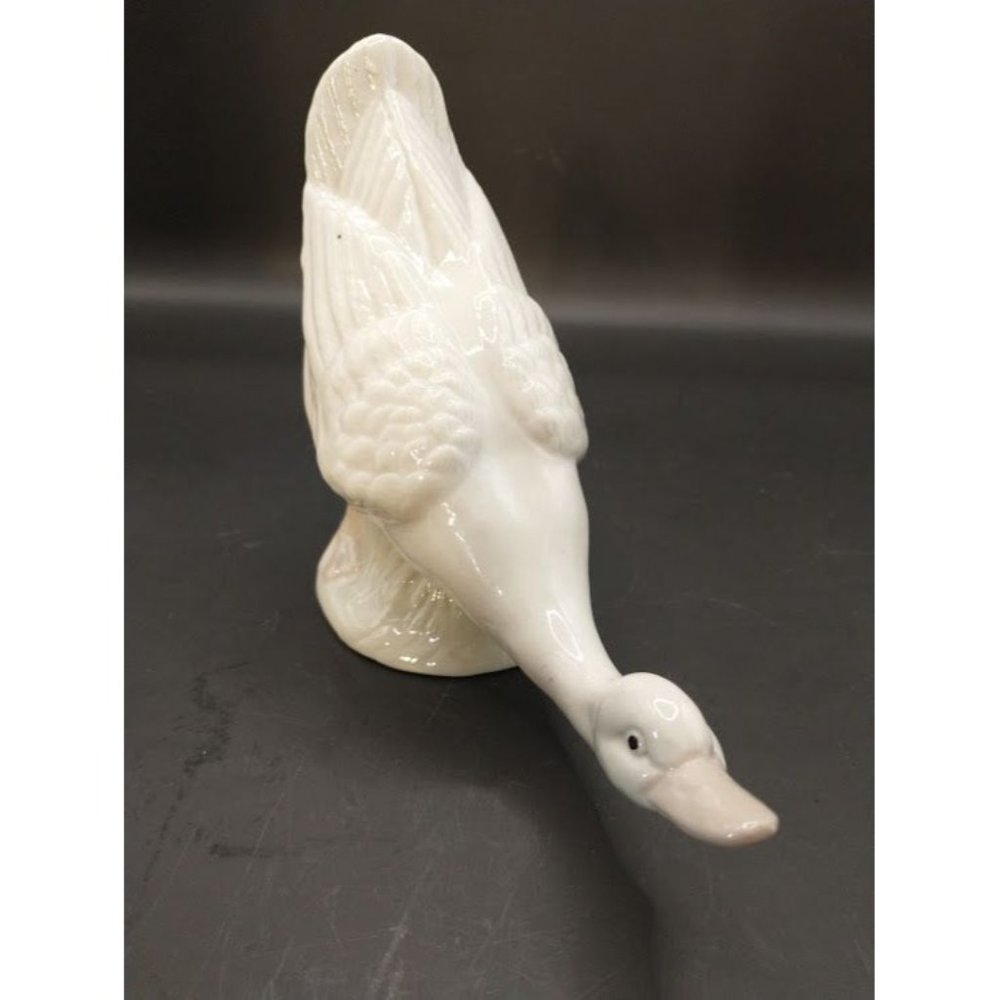 Vintage Duncan Royale Style Fine Porcelain Duck Goose Figurine